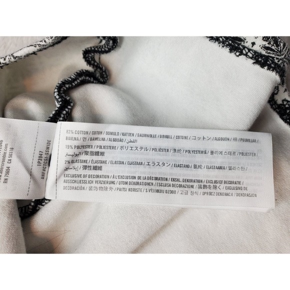 Abercrombie & Fitch Mini Skirts Womens Medium Black Geo Print Cotton Side Zipper - Picture 3 of 5